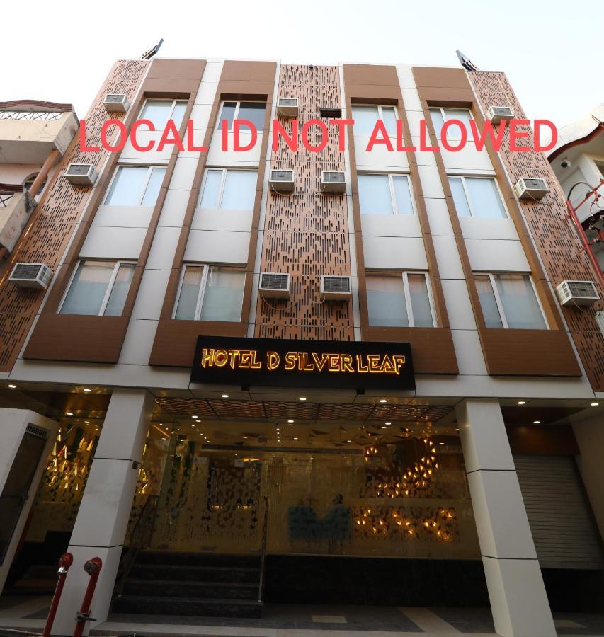 Hotel D Silverleaf Lucknow Exteriör bild